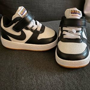 INFANT SIZE 4 COURT BOROGH LOW 2                     SPECIAL EDITION